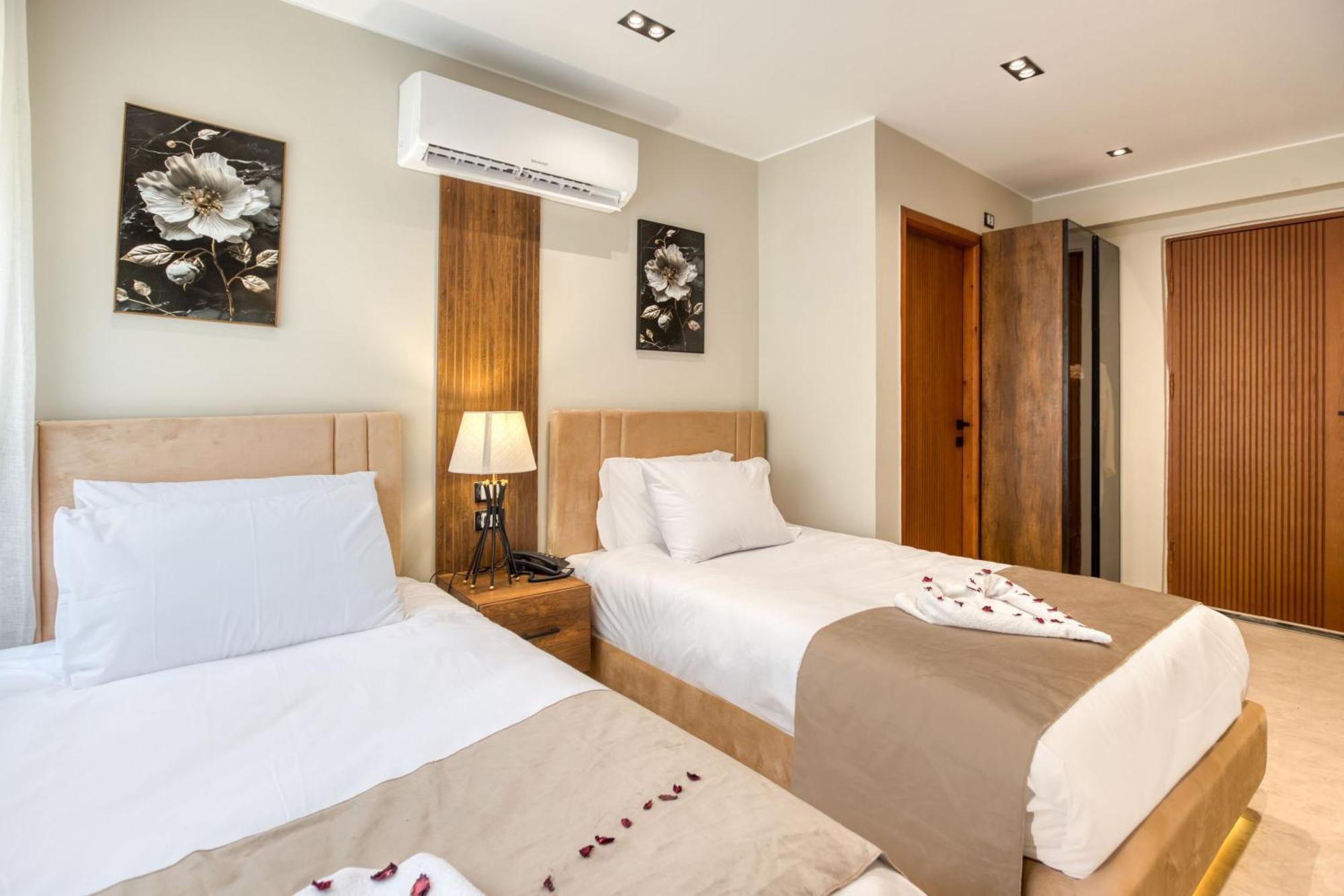 Gaia Pyramids Hotel Kafret el-Gabal Eksteriør bilde
