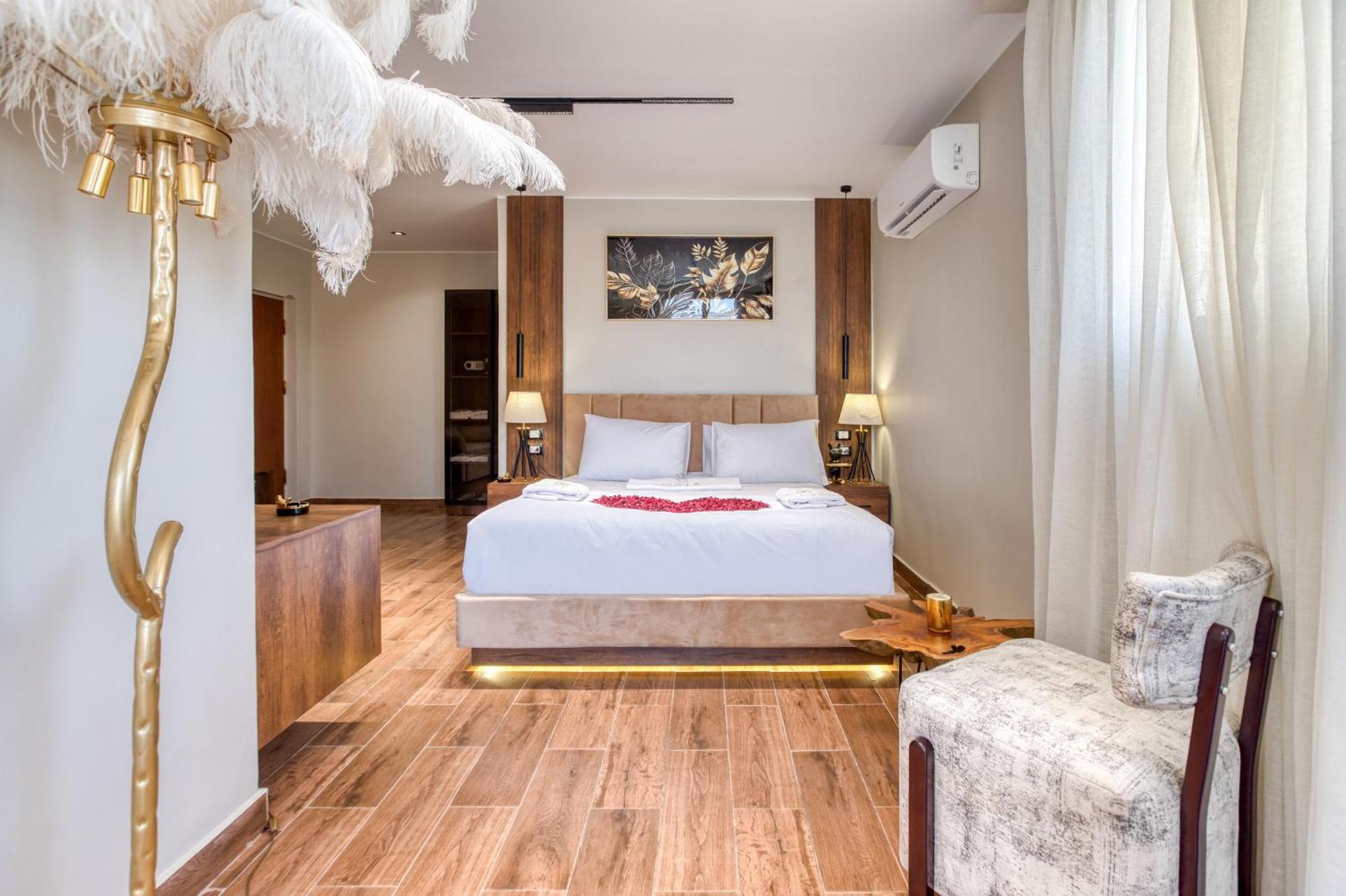 Gaia Pyramids Hotel Kafret el-Gabal Eksteriør bilde
