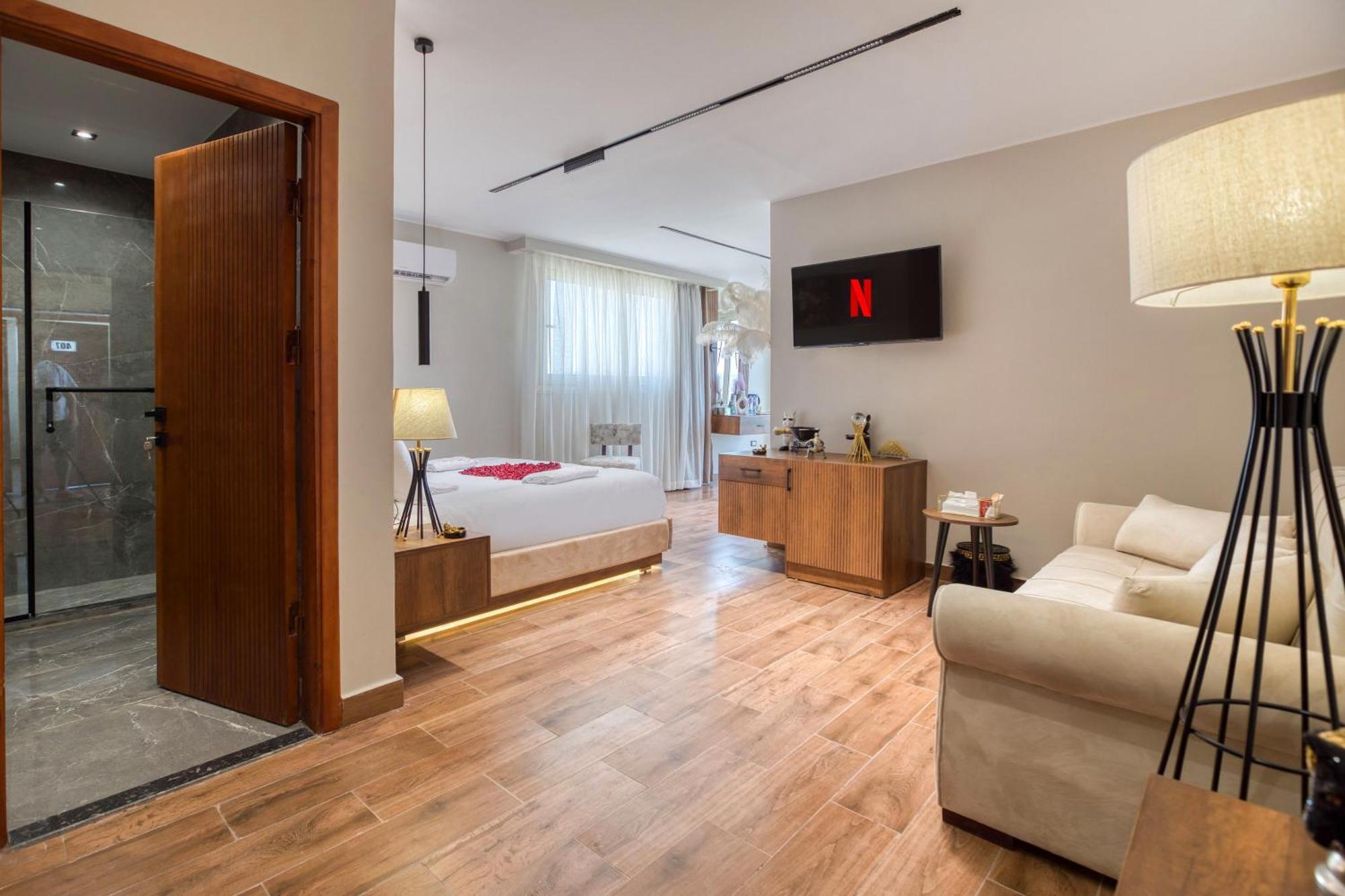 Gaia Pyramids Hotel Kafret el-Gabal Eksteriør bilde